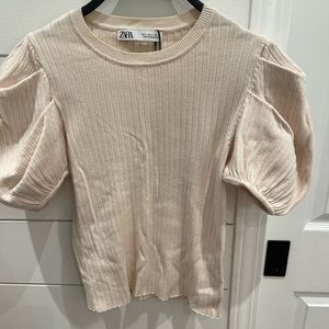 Zara new with tags sweater top